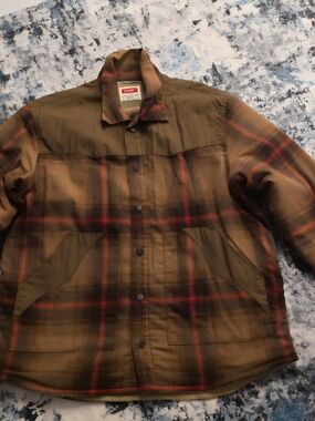 💥💥3 For $30💥💥 Wrangler Brown Plaid Lightweight Shirt Jacket with Red Stripes